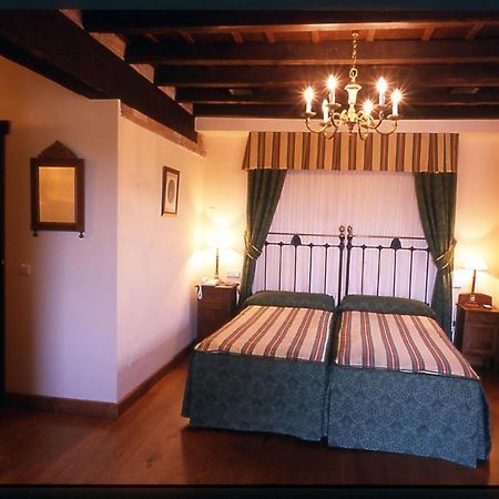El Ama De Llaves Casa de hóspedes Hontoria Exterior foto